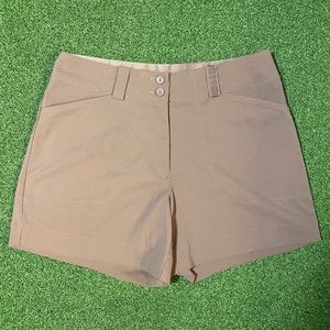 Nike Golf Women's Tan Shorts Size 6 P